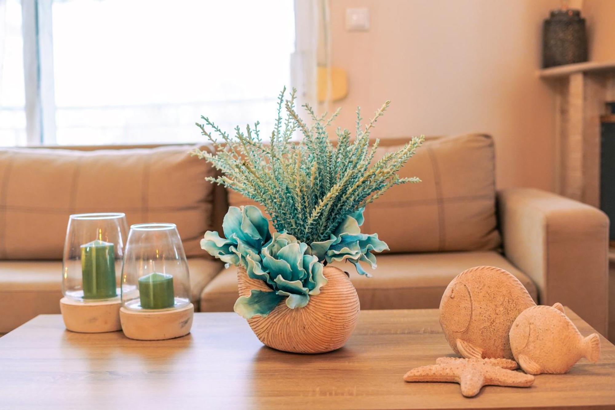 Lovely And Sunny Apartament 300M From Beach!! Peraía Eksteriør bilde